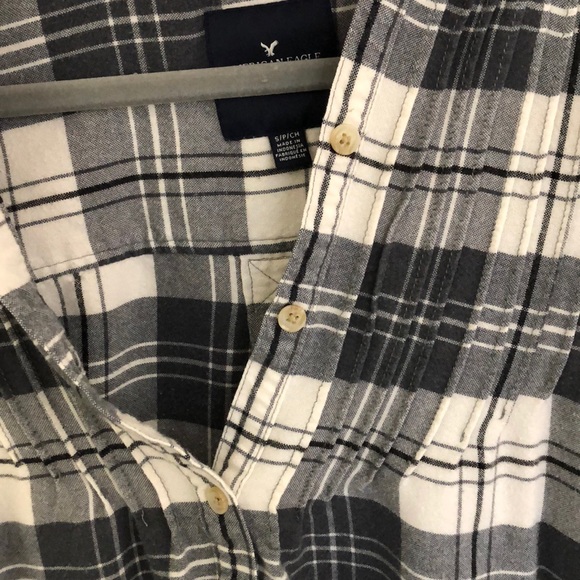 Flannel button up blouse - Picture 2 of 4